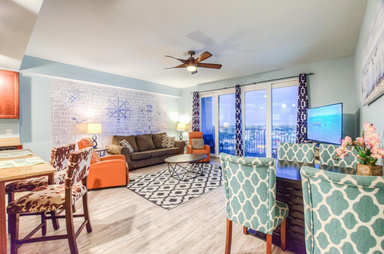 Laketown Wharf 1435 By Aneliya - B&B Panama City Beach