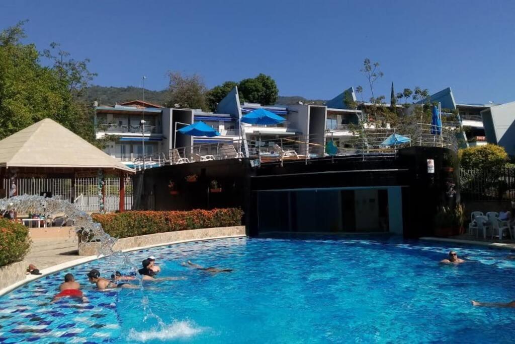 Condominio Terrazas del Sol - Bed and Breakfast Sopetrán