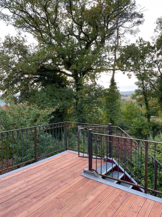 Neue Ferienwohnung im alten Forsthaus - Chambres d’hôtes
