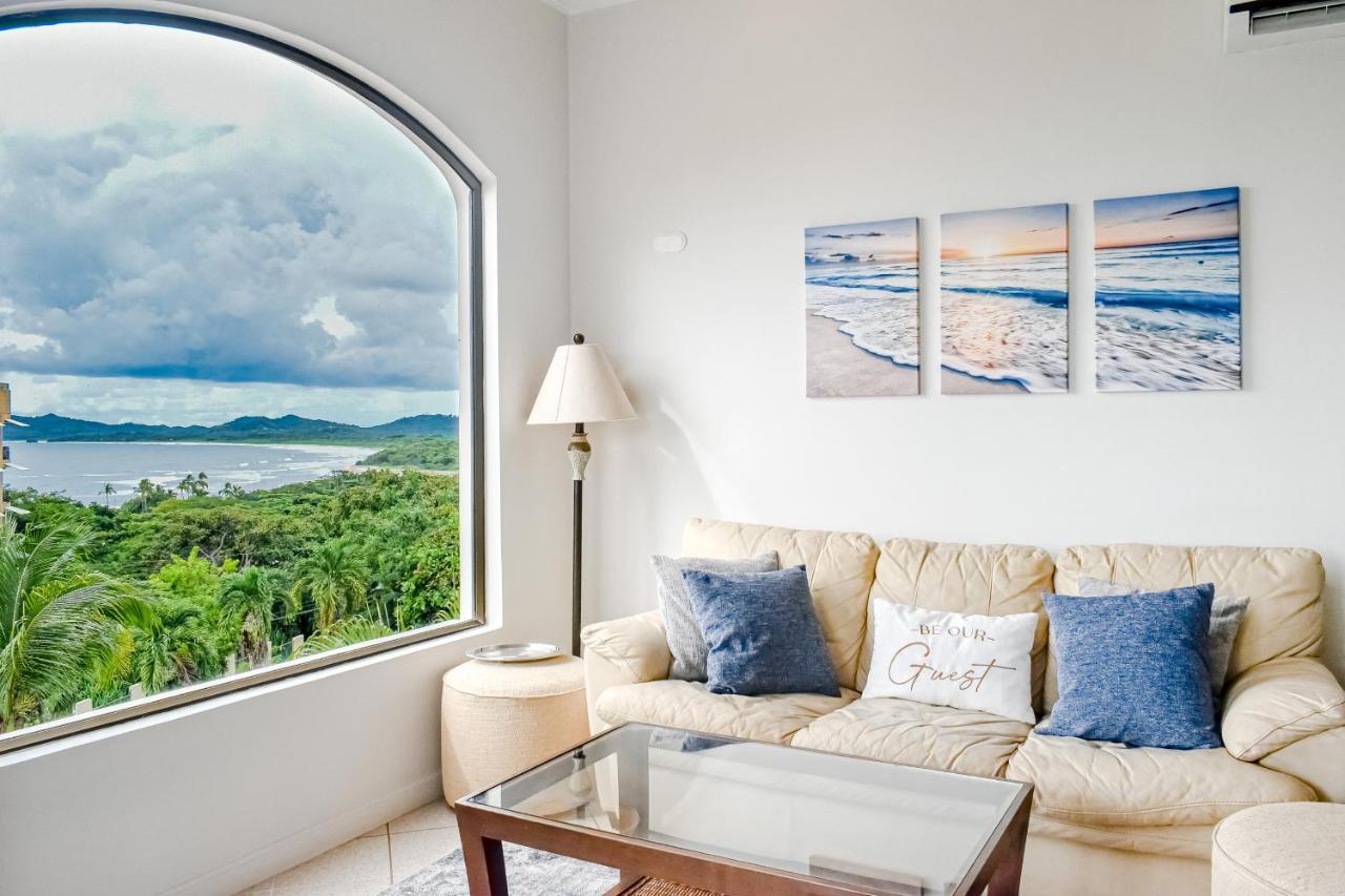 Monte Perla Condo at Tamarindo - B&B