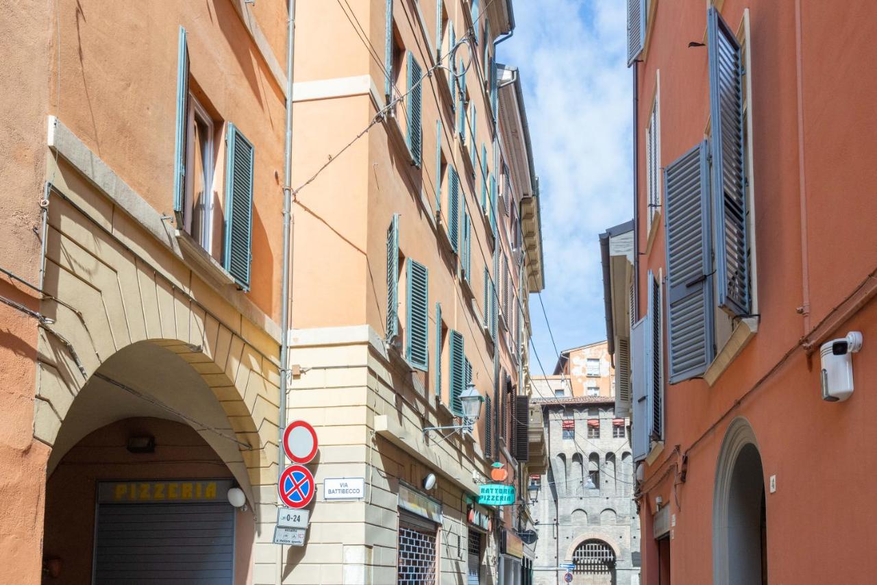 Simon, Bologna by Short Holidays - Ferienwohnung Bologna
