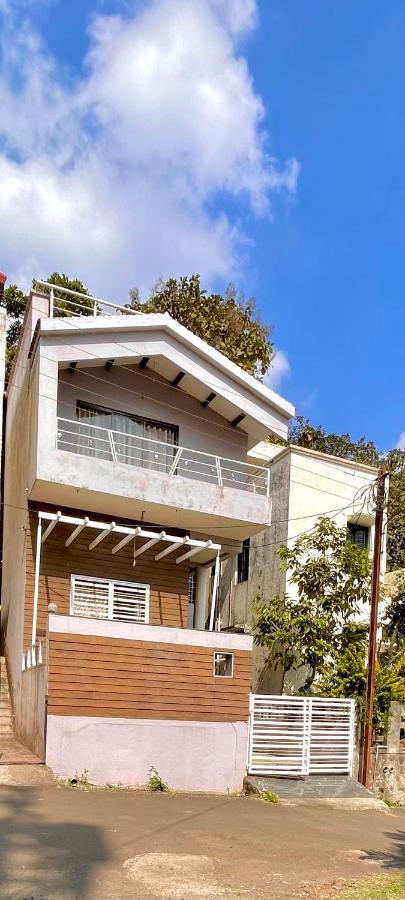 SaiLeela villa - B&B