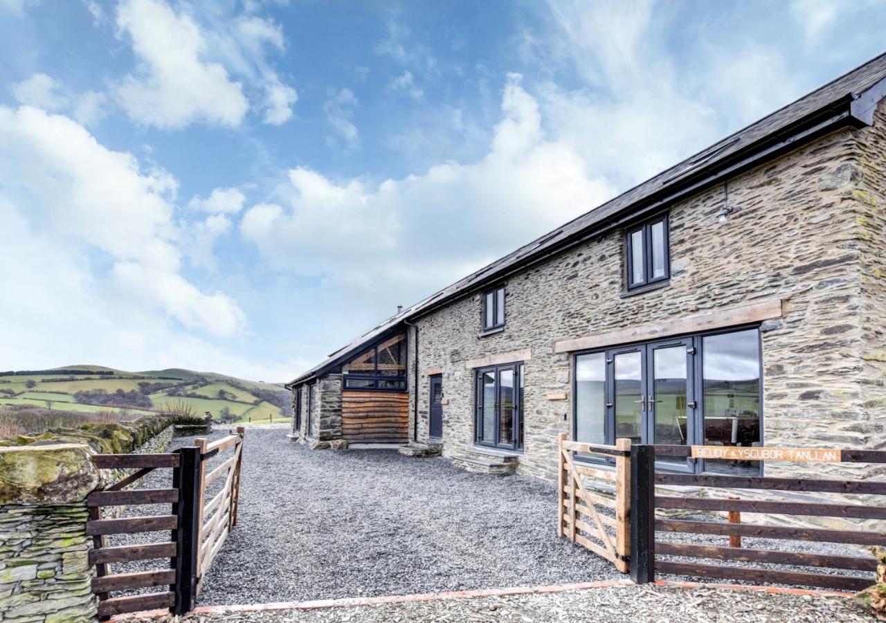 Llety Tanllan - Bed and Breakfast Darowen