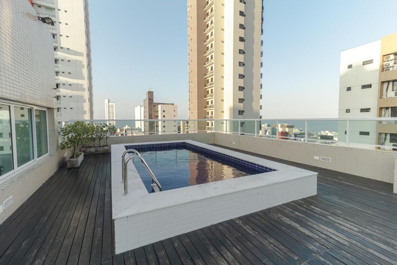 Condomínio Residencial Lorenzo Di Credi por Carpediem - B&B