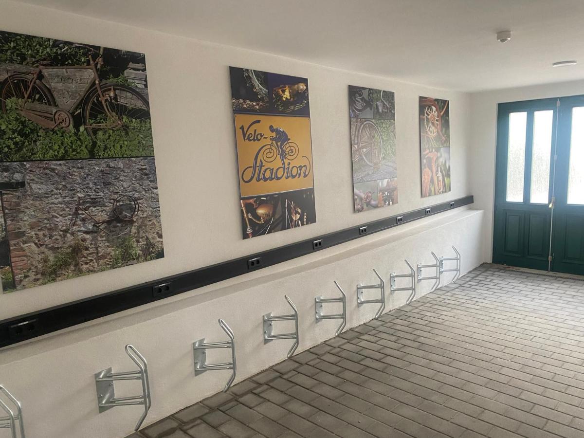 Das schiefe Haus Wohnung Starkenburg - Chambres d’hôtes