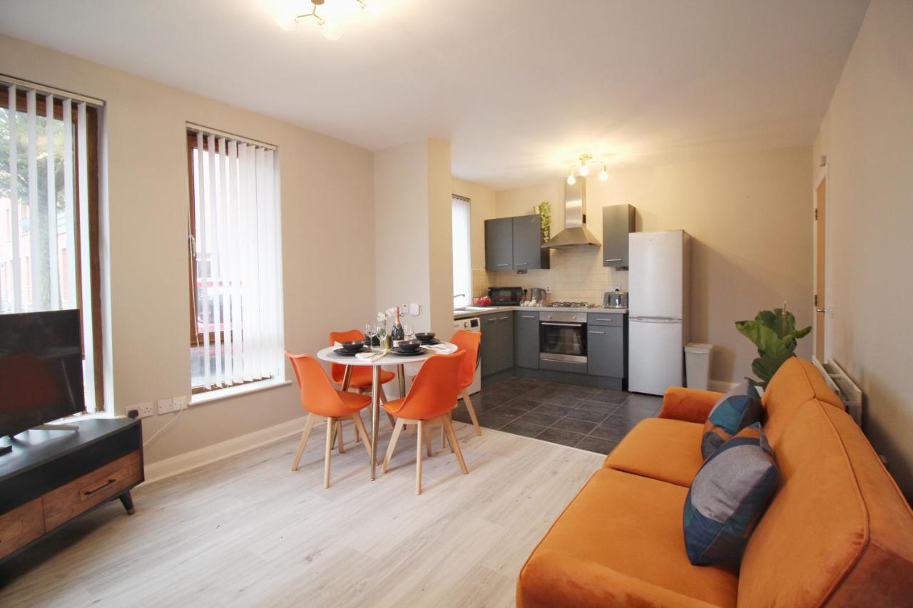 B&B Belfast - Anjore House - Lovely 2 BR Apartment in Belfast City - Bed and Breakfast Belfast