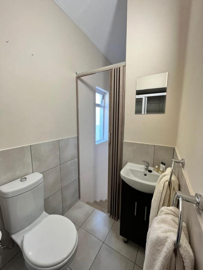 Sea la vie Self Catering Studio Apartment - Chambres d’hôtes