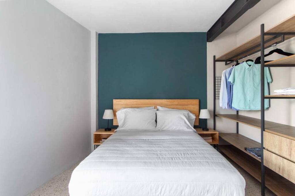 +MS +Amplia Suite +6 personas +Hércules Hd3 - B&B