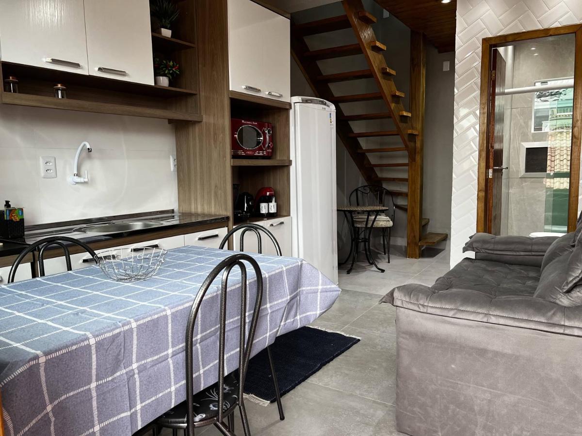 Moradas Desterro, próximo ao aeroporto 22 - B&B