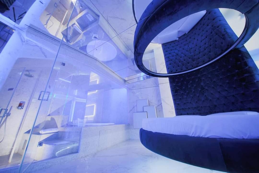 Suite con bañera de hidromasaje - Cama extragrande