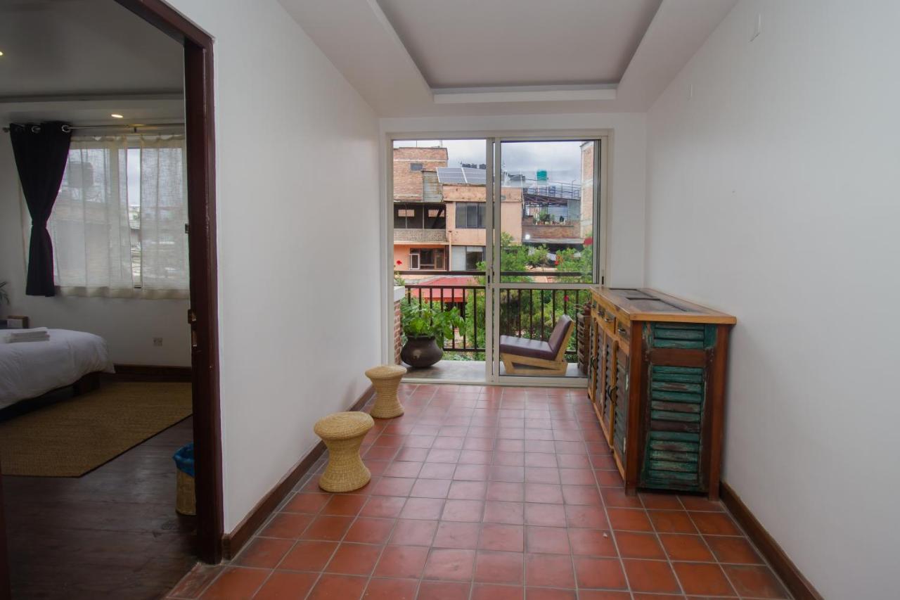 Queen Room with Garden View