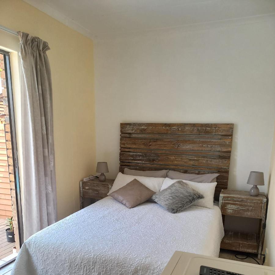 B&B Pretoria - Lime Court Four - Bed and Breakfast Pretoria