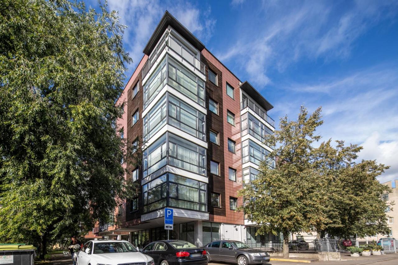 Manto Atspindžiai apartment in the center free parking & self check in - B&B