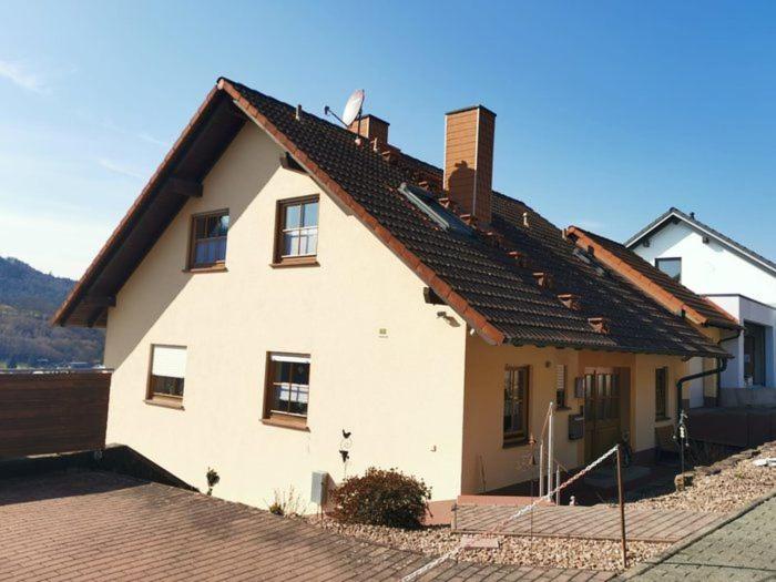 B&B Eichenbühl - Ferienwohnung Fleckenstein - Bed and Breakfast Eichenbühl