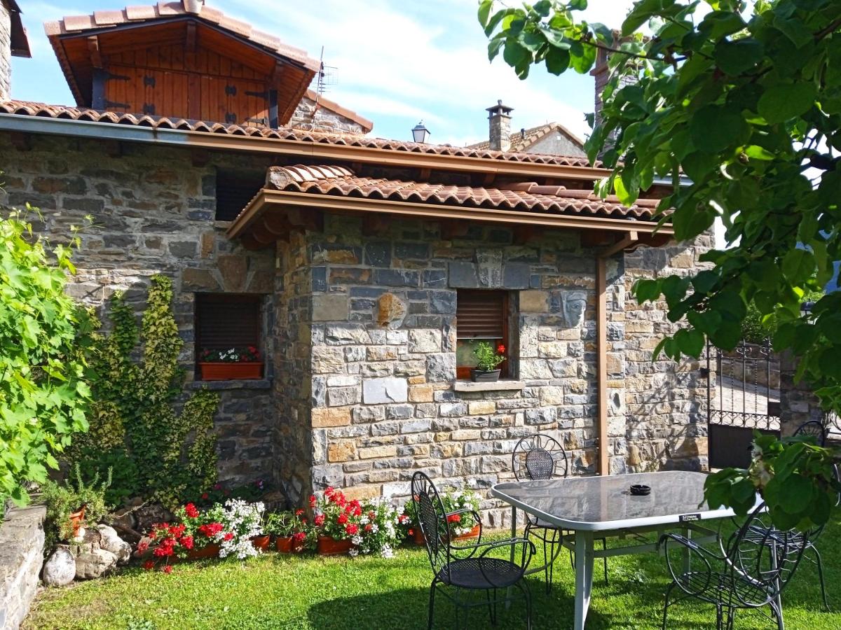 Casa La Tornagua - B&B Biescas