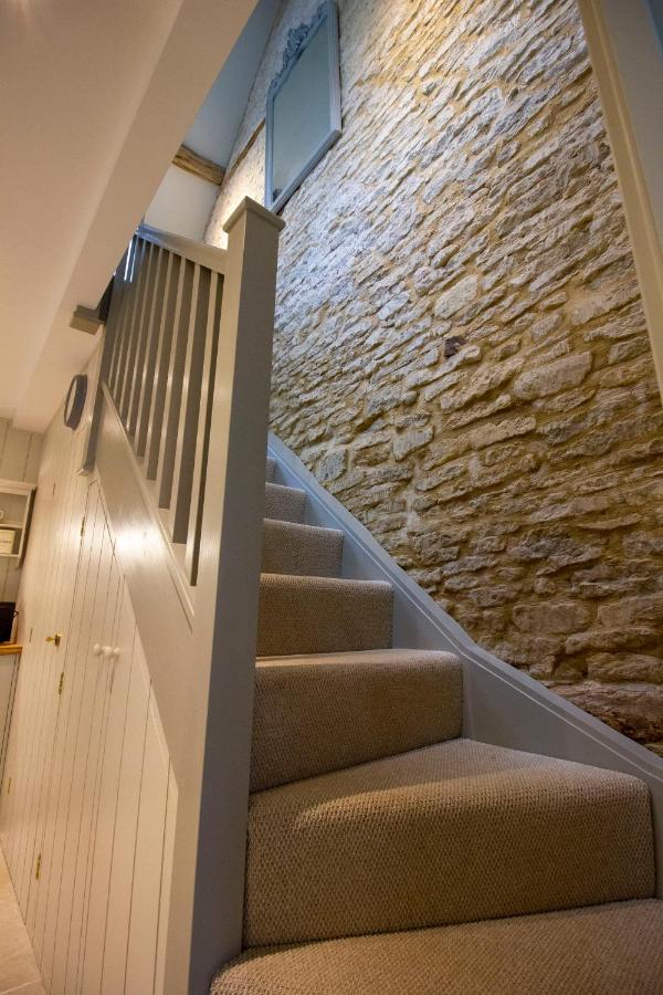 The Potting Shed, 5* Luxury escape Cirencester - Ferienwohnung
