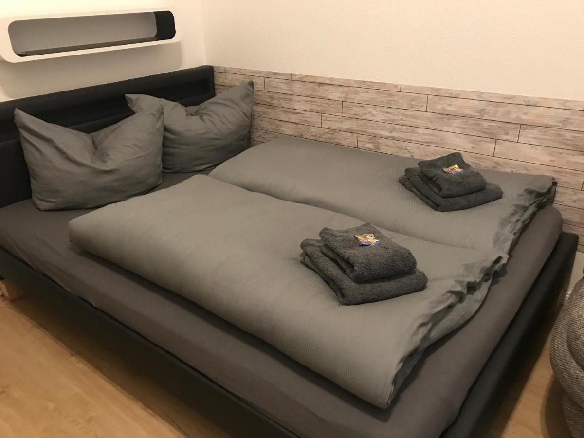 Pension Lotti Friedrichshain - Chambres d’hôtes