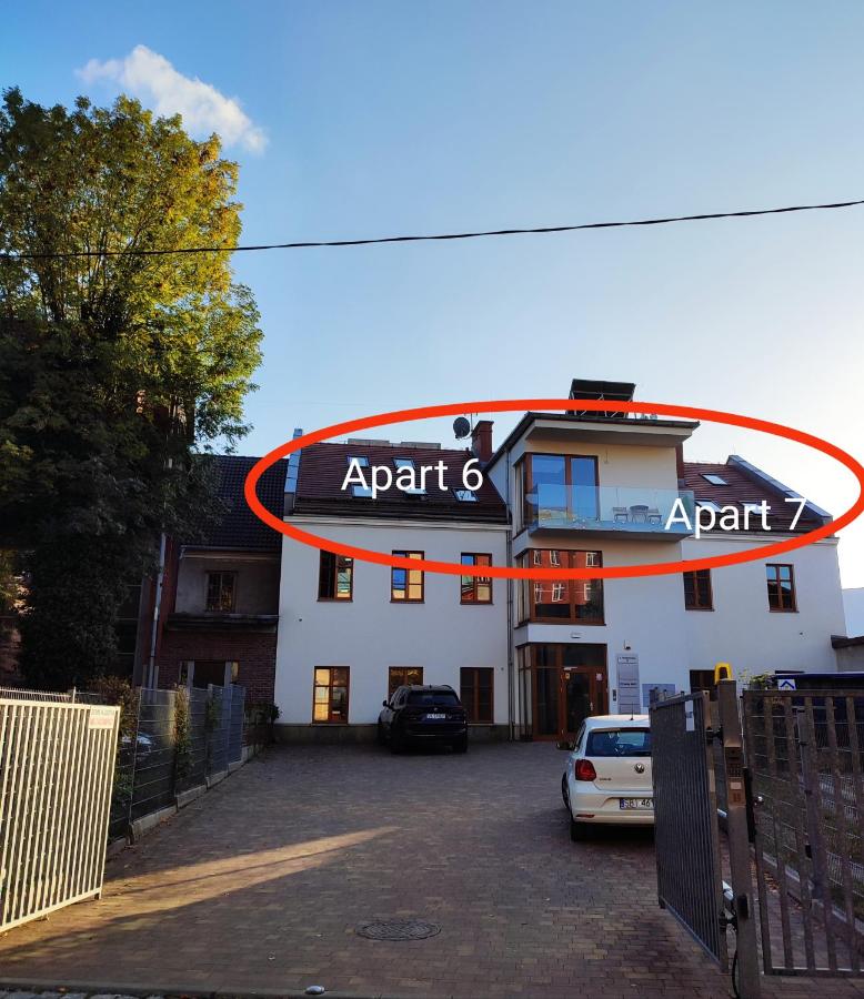 Apartament"Nad Niwką 7" z bezpłatnym zamykanym parkingiem - Chambres d'hôtes Bielsko-Biała