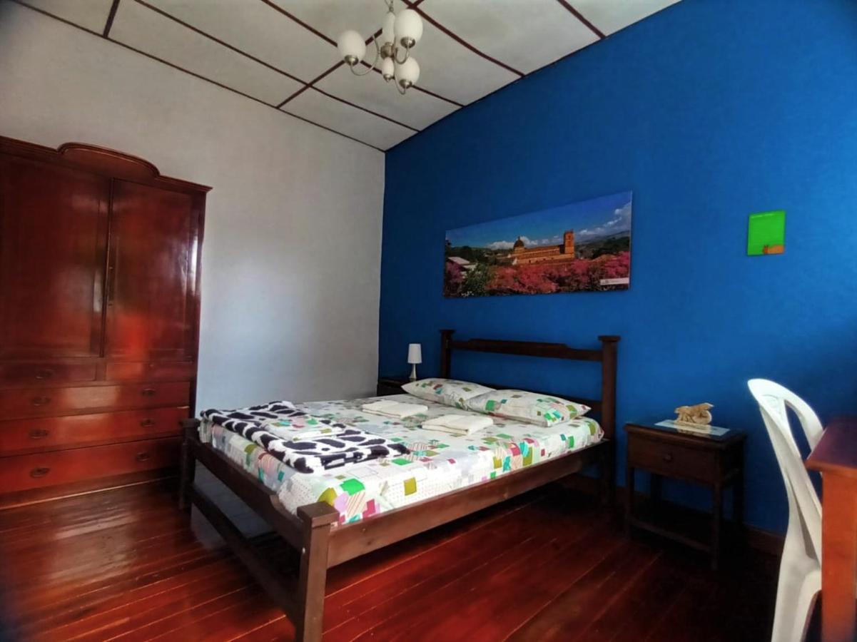 Habitación Doble con baño compartido