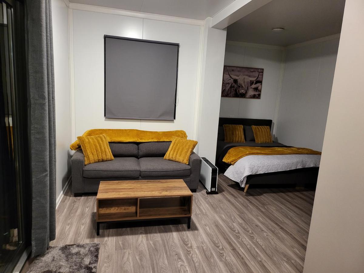 Deluxe Studio met Queensize Bed