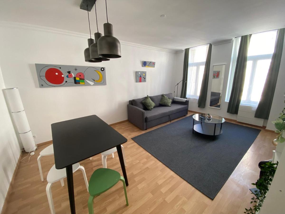 Appartamento con 2 Camere da Letto