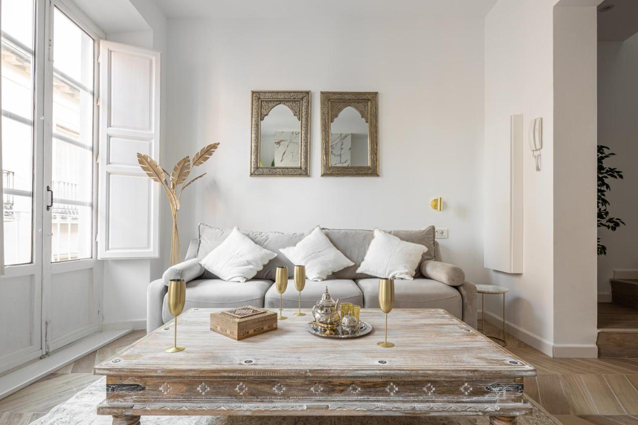 Arabica Suites - Lujosa Vivienda con Suites Chimeneas en Granada - Centro - Bed and Breakfast