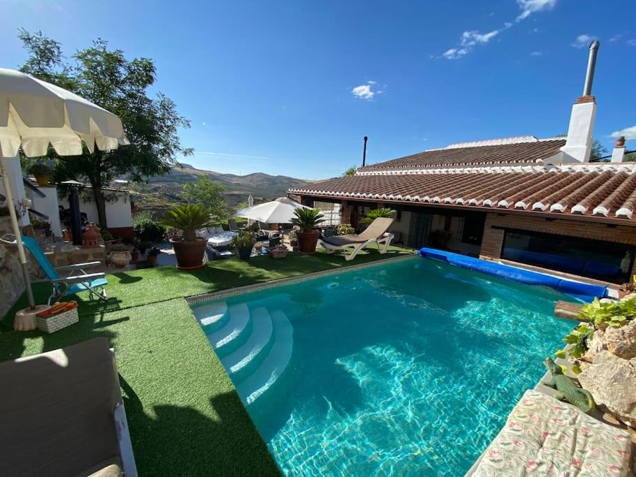 Fantastic Private Villa with pool near Ardales and Caminito del Rey - Ferienwohnung Ardales