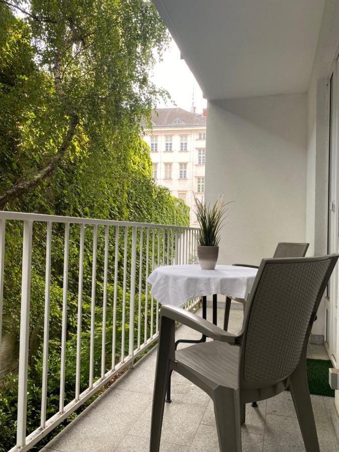 Monterey Apartment Vienna - B&B Vienna
