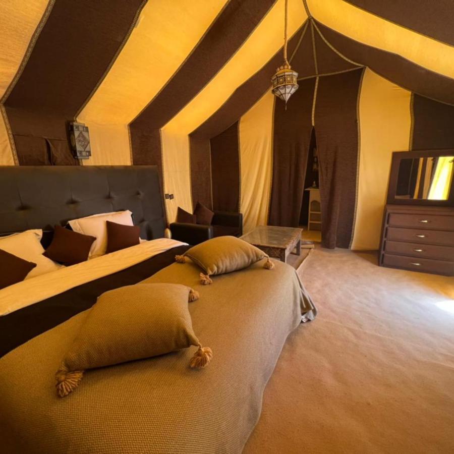 B&B Merzouga - Fabulous Desert Camp - Bed and Breakfast Merzouga