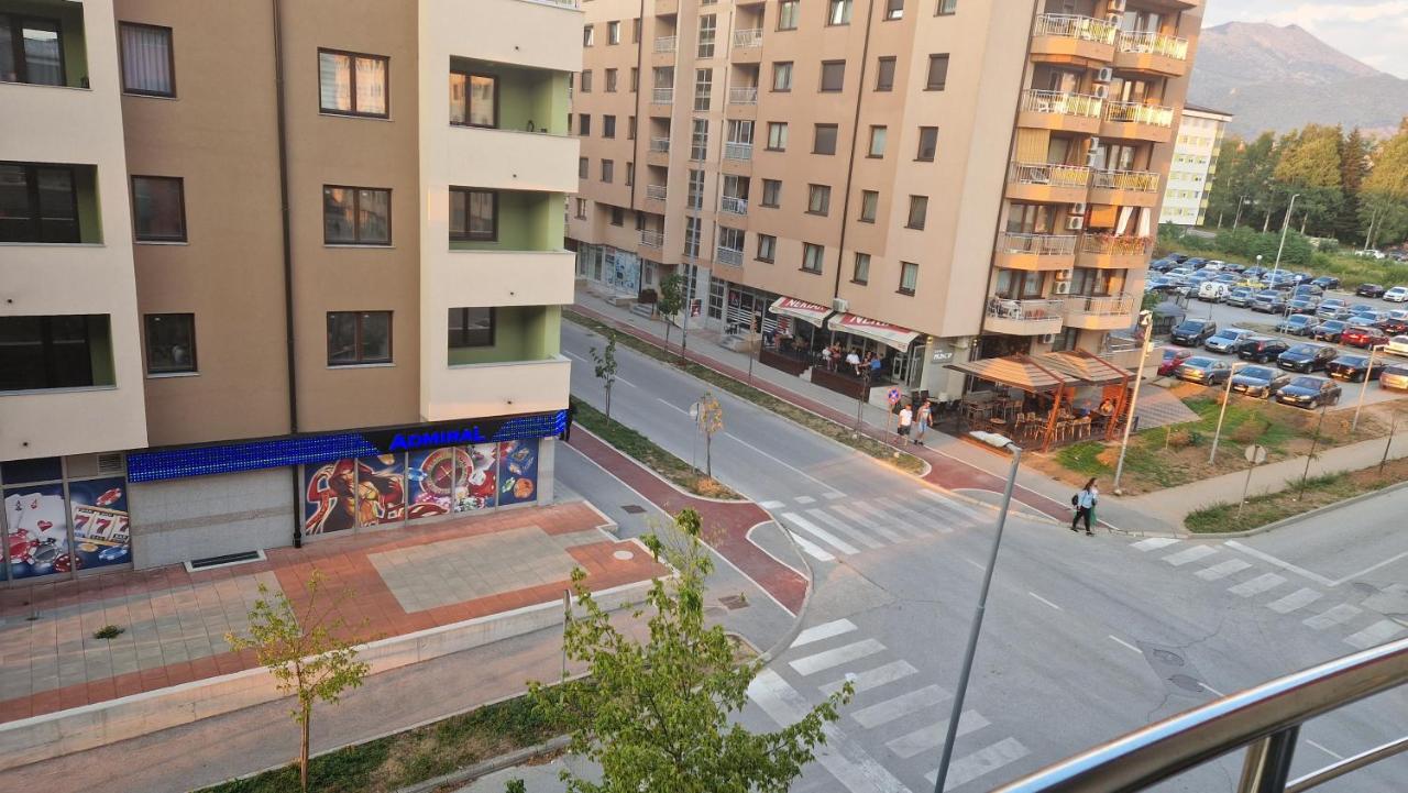 Stan Orhideja Lukavica Istocno Sarajevo - Chambres d’hôtes