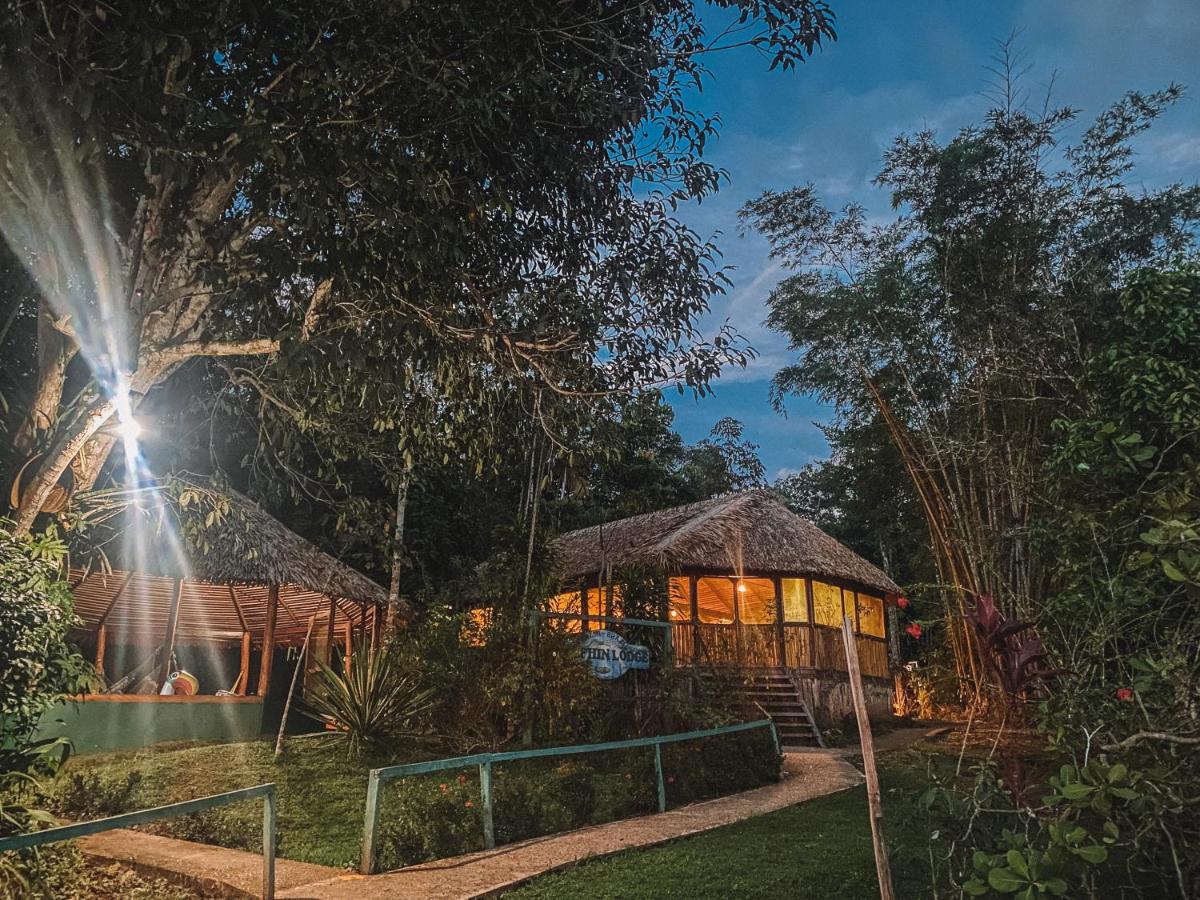 Dolphin Lodge - B&B Careiro