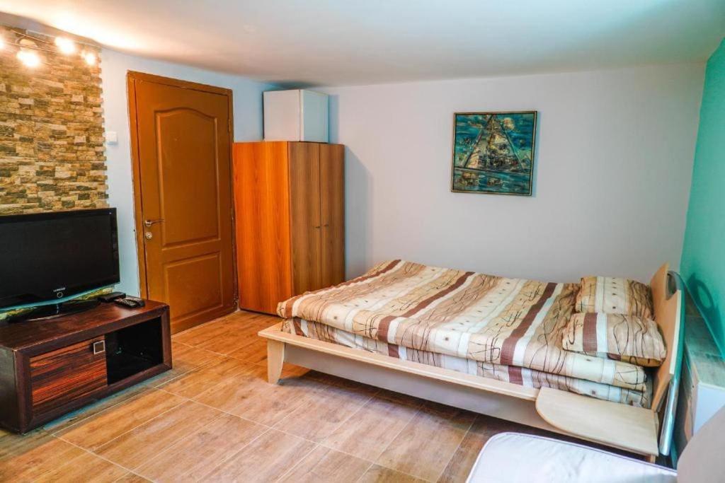 Top Center Studio 3 - Ferienwohnung Sofia