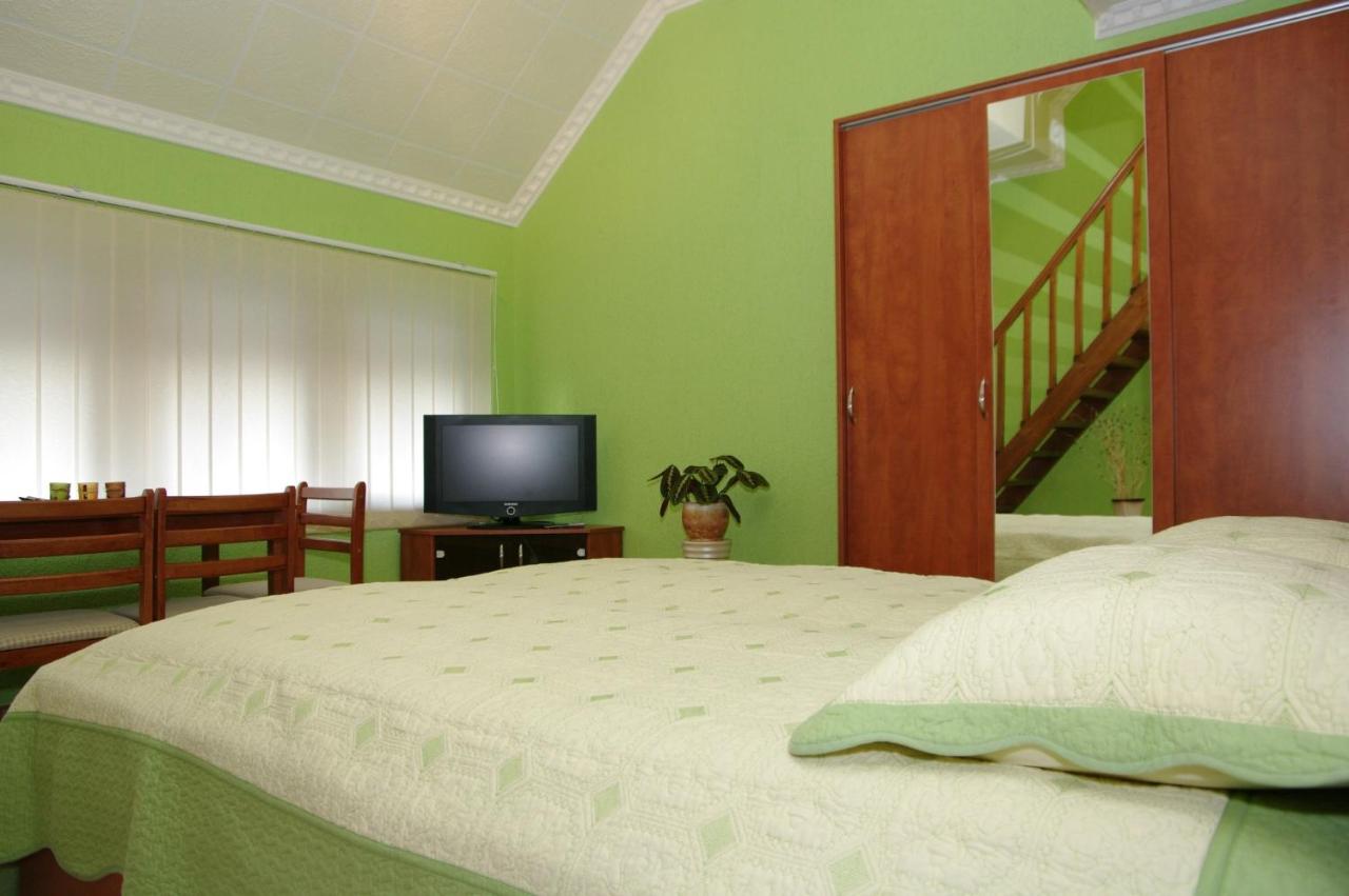 B&B Gyula - Nefelejcs Apartman - Bed and Breakfast Gyula