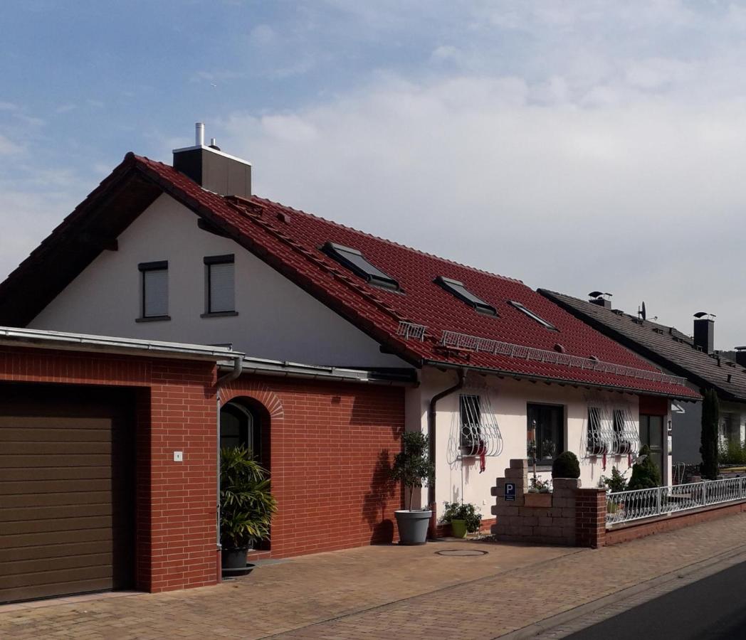 B&B Mömlingen - Gästehaus Natterer - FeWo 1 - Bed and Breakfast Mömlingen