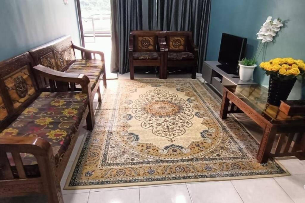 B&B Kuantan - CHEERFUL HOMESTAY - Bed and Breakfast Kuantan