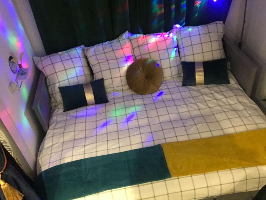 Appartamento con 2 Camere da Letto