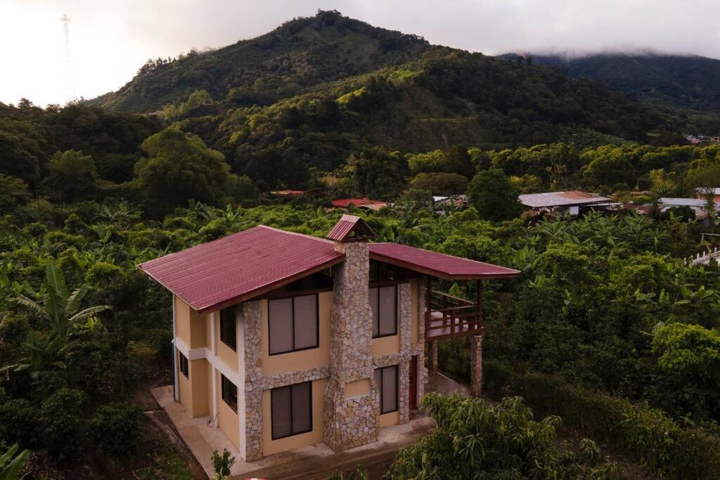 Juliet's Coffee House - B&B