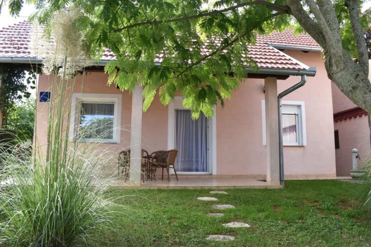 Kuca za odmor LIBERTA - B&B Pakrac