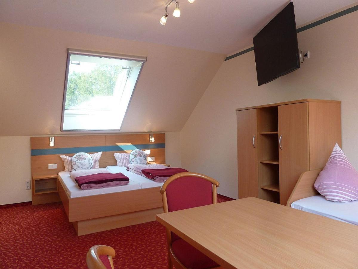 Duplex Apartment (6 Adults)