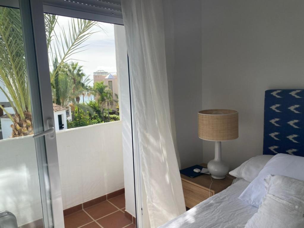 Precioso apartamento a pie de playa - B&B