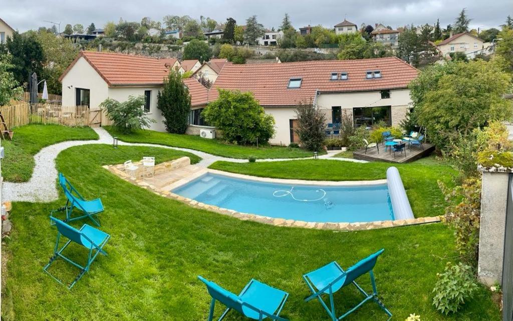 B&B Dijon - Proche centre ville, gîte 4 étoiles avec piscine - Bed and Breakfast Dijon