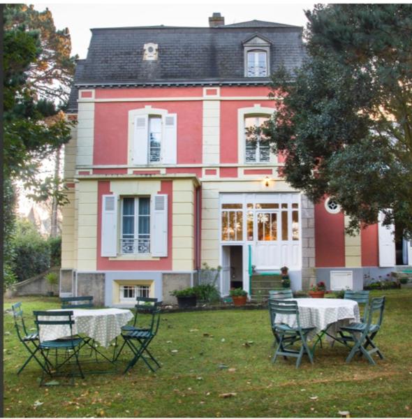 B&B Dinard - VILLA LA VISTULE - Bed and Breakfast Dinard