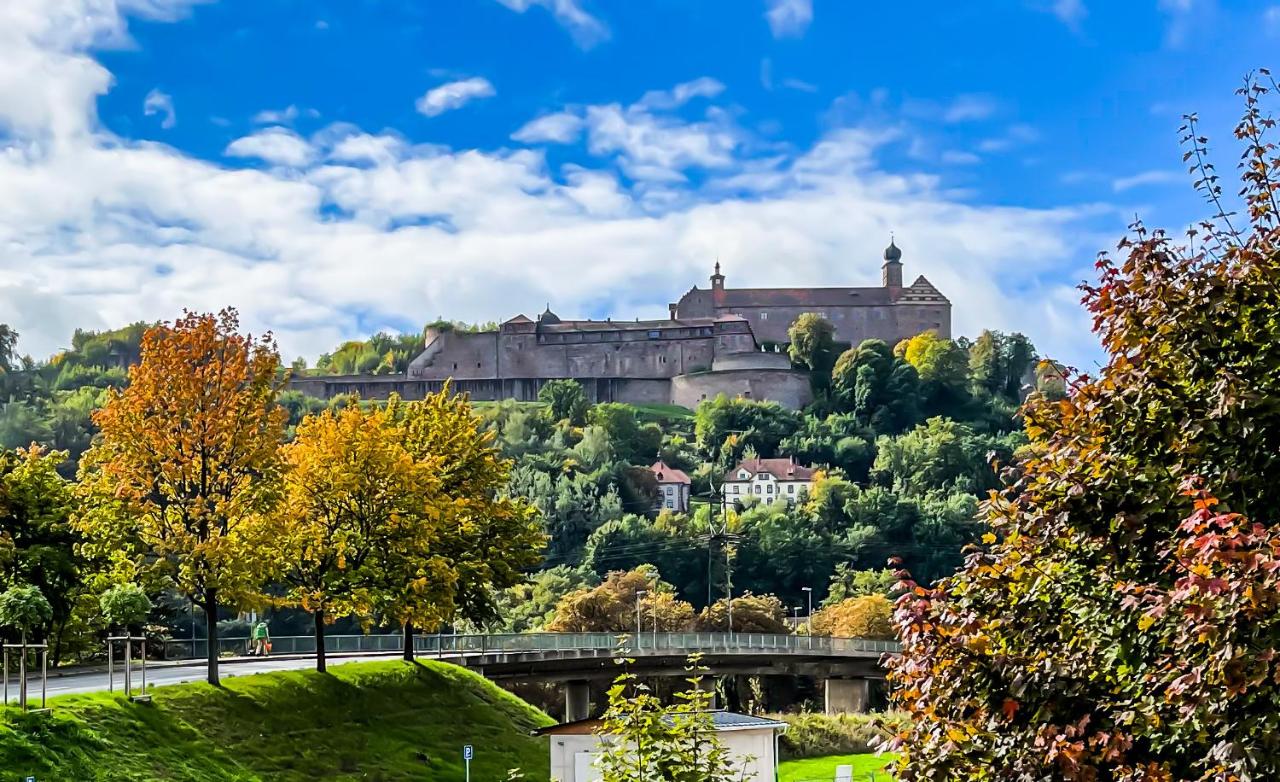 Super Lodge Kulmbach - B&B