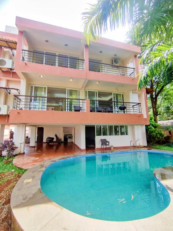 B&B Mormugao - Luxury 3BHK Villa with Private Swimming Pool near Candolim - Bed and Breakfast Mormugao