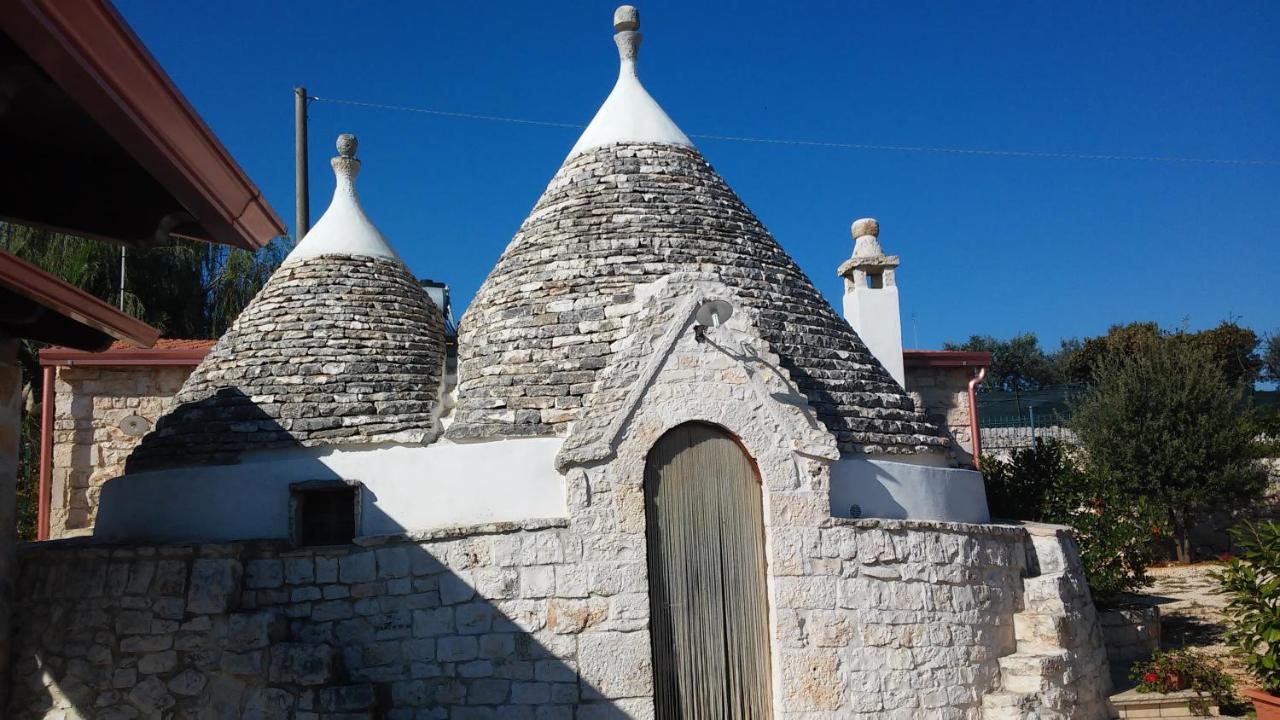 Trullo (2 Adults + 2 Children)