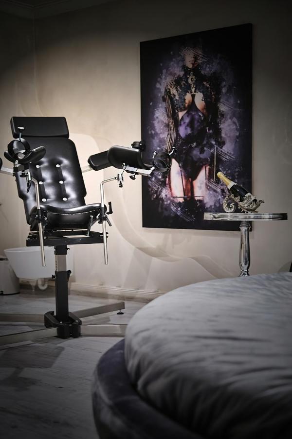 Kamer met Kingsize bed en Bubbelbad