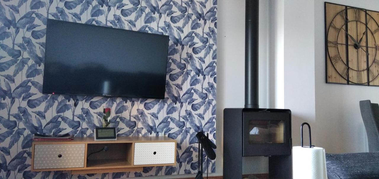 Vino Montaña & jardín Garaje NETFLIX WIFI INCLUIDO, - B&B Sojuela