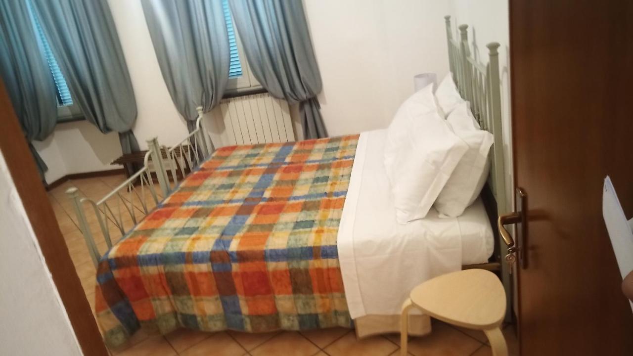 Double or Twin Room with Private External Bathroom