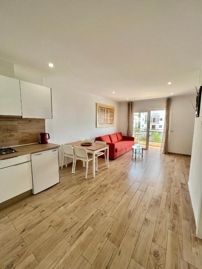 Apartment Crissol - B&B Los Cristianos