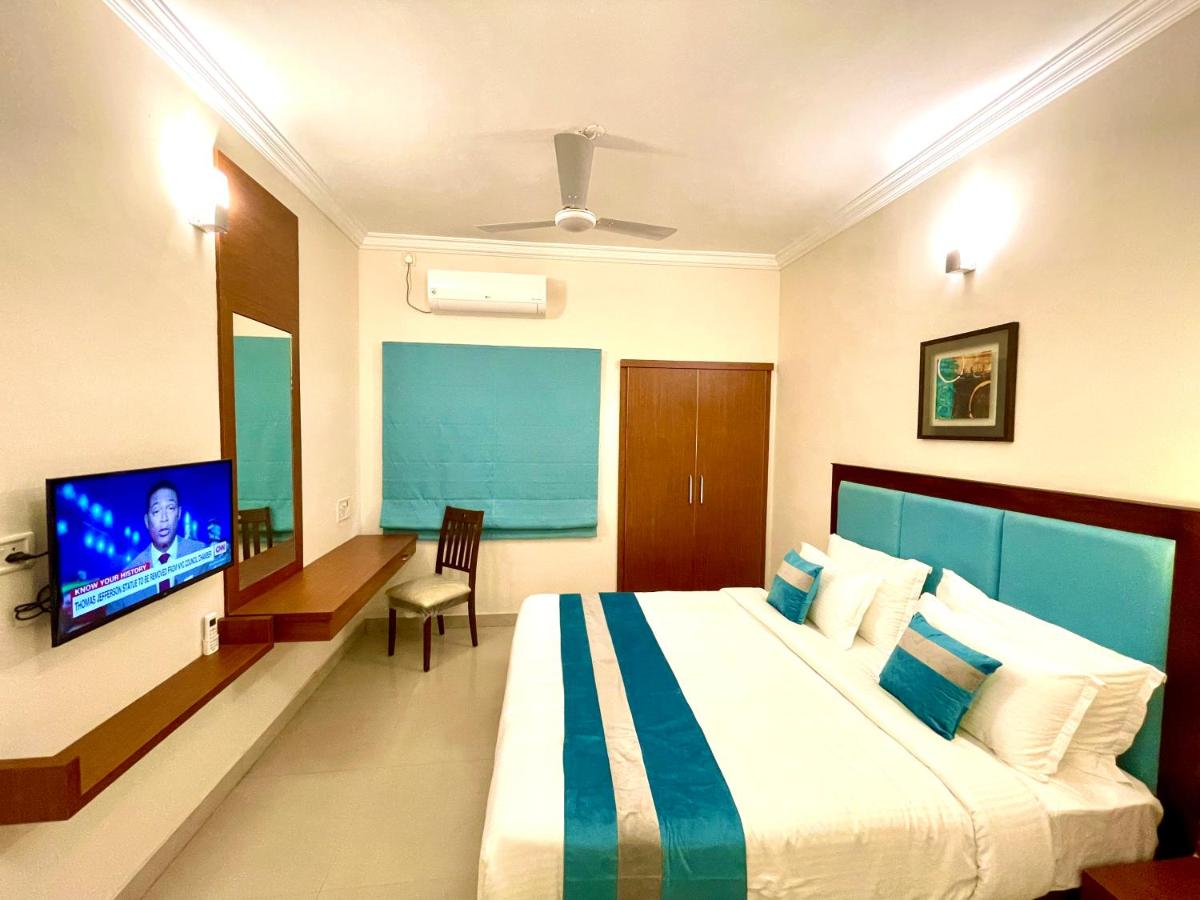 B&B Kochi - The Oval House - Approved by Kerala Tourism - Bed and Breakfast Kochi